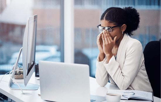 Burn-out en entreprise : reconnaître les signes et agir pour prévenir l’épuisement professionnel.